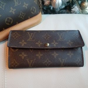 Louis Vuitton Sarah wallet-old model
